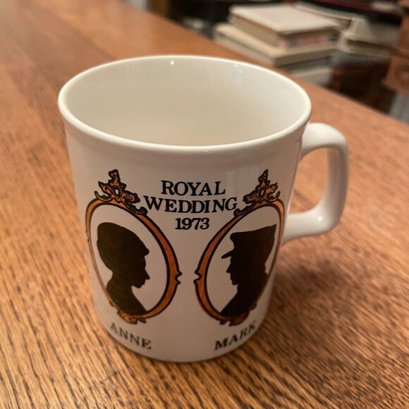 Vintage Royal Wedding 1973 Princess Anne/Mark Phillips Coffee Cup Mug - Picture 4 of 6
